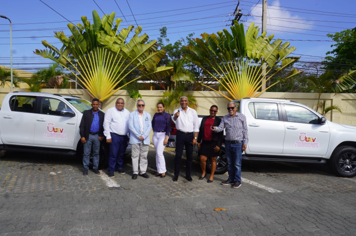 Unev entrega vehículo en Pedernales para trabajo agrícola