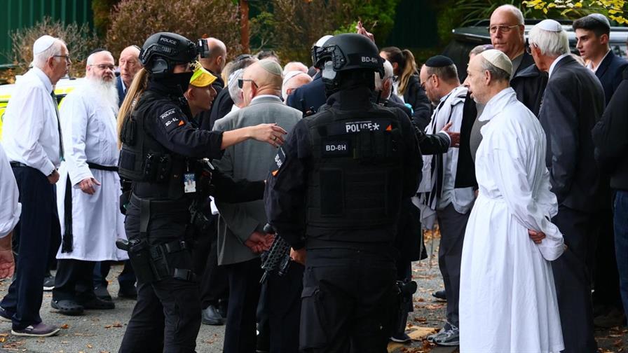 El atentado terrorista en una sinagoga de Mánchester reabre la herida del antisemitismo